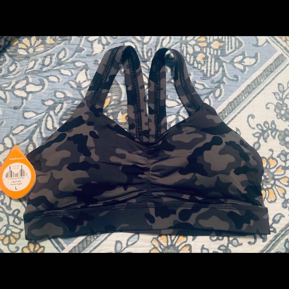 NWT handful Y back bra in camo size Large